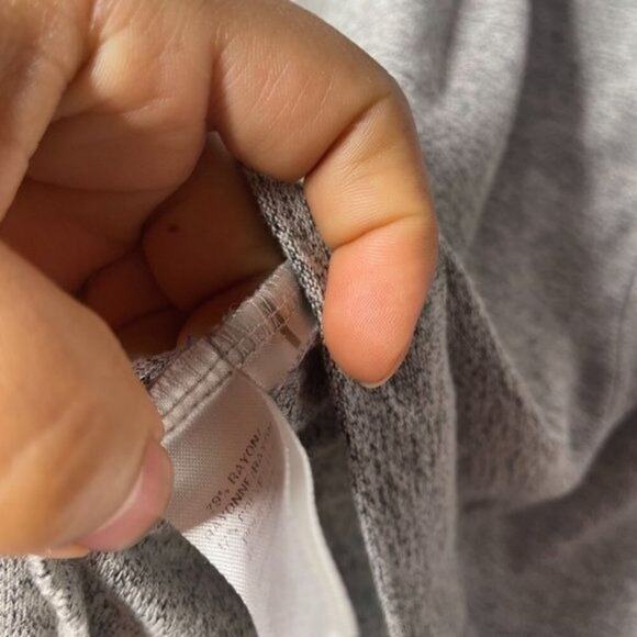 Lou & Gray Womens Top Size S Gray Light Oversized  Scoop Neckline Pullover Top - Picture 4 of 10